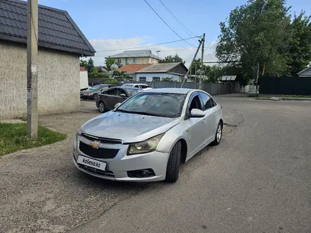Chevrolet Cruze 2012 года за 3 000 000 тг. в Алматы – фото 5
