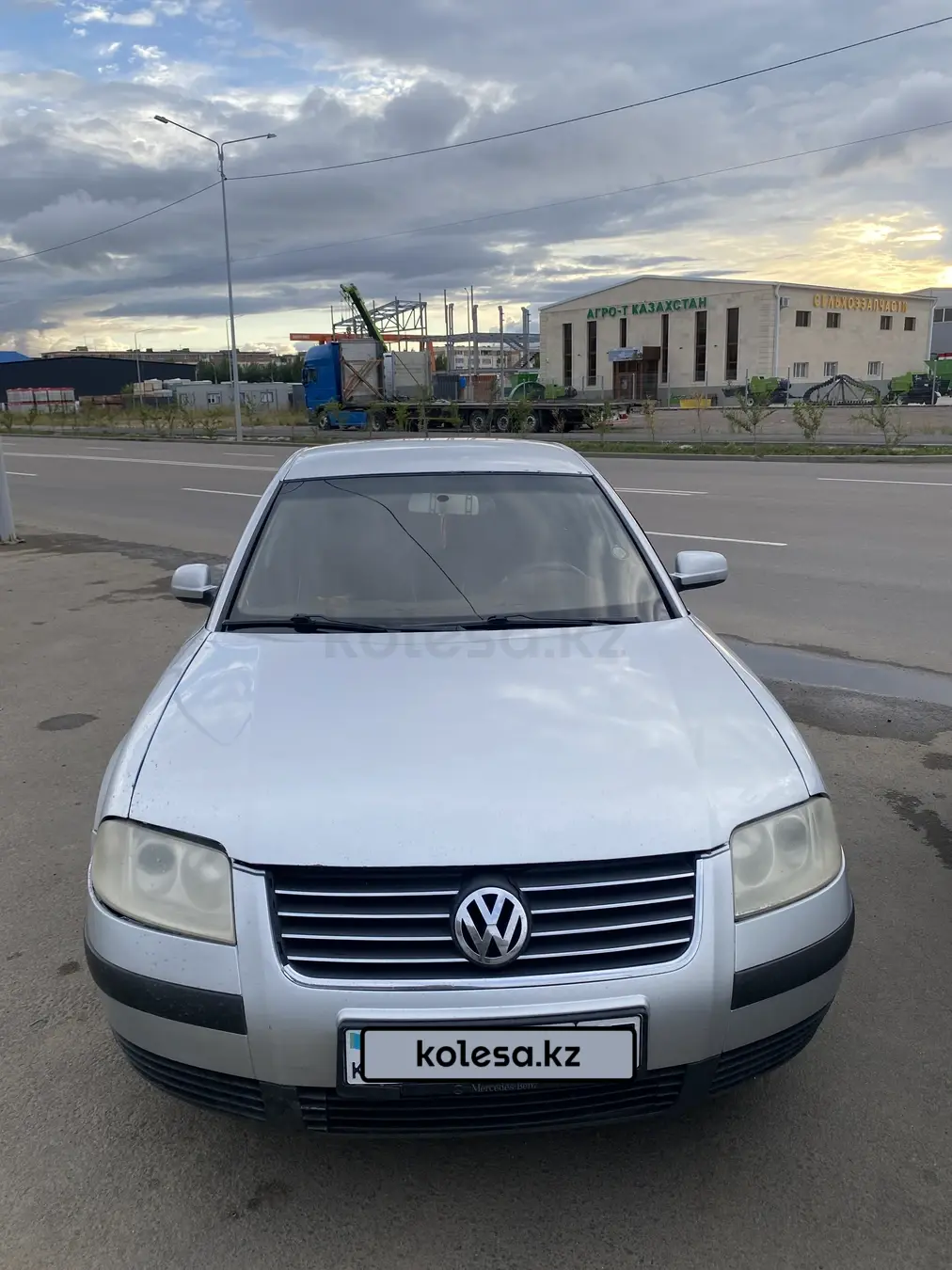 Volkswagen Passat, 2001