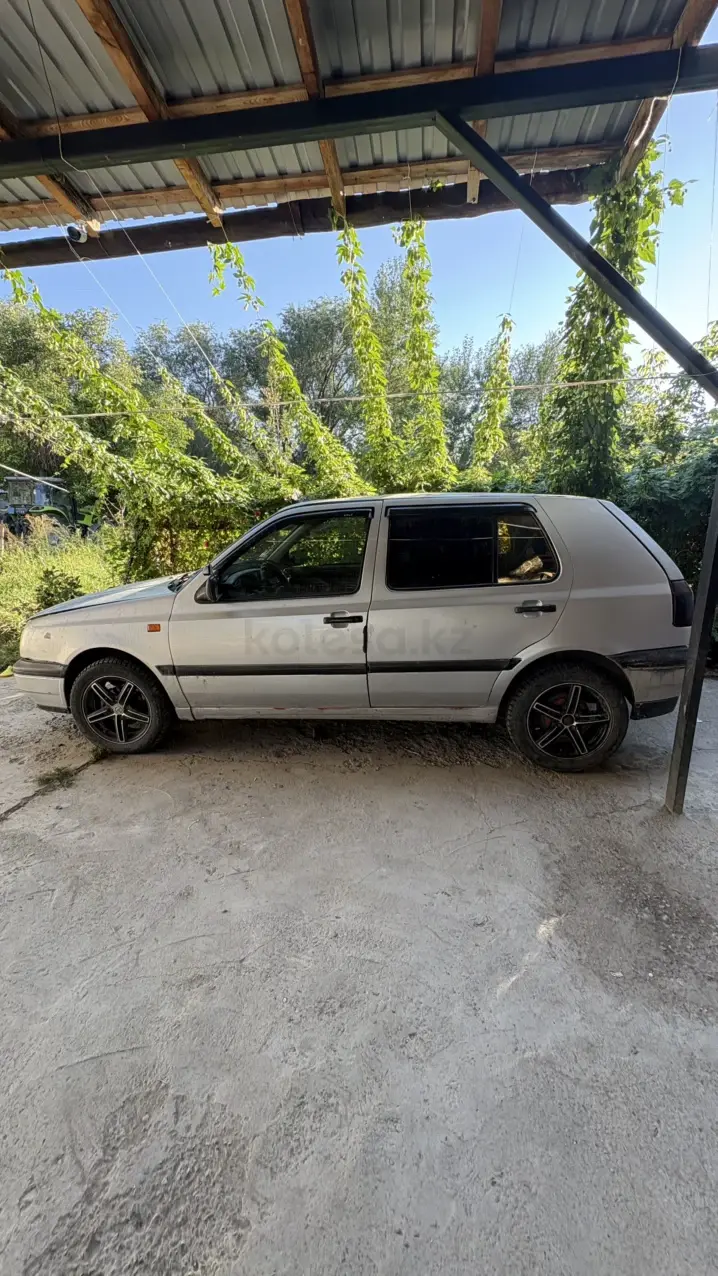 Volkswagen Golf, 1992