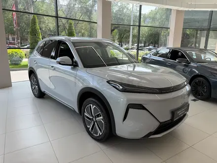 Geely Galaxy EX5 EM-i 2026 года за 12 099 000 тг. в Алматы