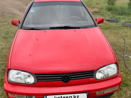 Volkswagen Golf 1997 года за 1 700 000 тг. в Алматы – фото 3