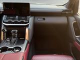 Toyota Land Cruiser 2024 года за 53 000 000 тг. в Алматы – фото 2