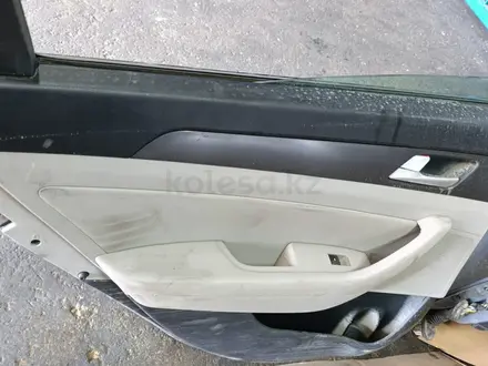 Двери Hyundai Sonata LF за 120 000 тг. в Алматы – фото 4