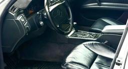 Mercedes-Benz E 280 1998 годаfor4 000 000 тг. в Алматы – фото 5