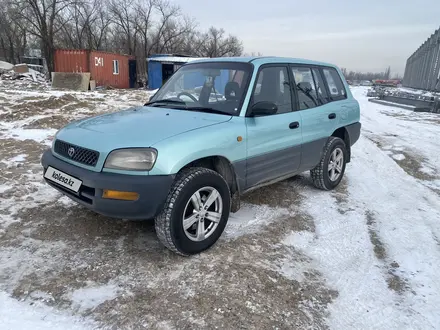 Toyota RAV4 1996 года за 3 800 000 тг. в Алматы – фото 4