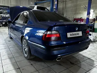 BMW 528