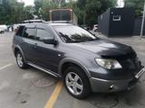 Mitsubishi Outlander 2005 годаүшін4 300 000 тг. в Алматы – фото 3