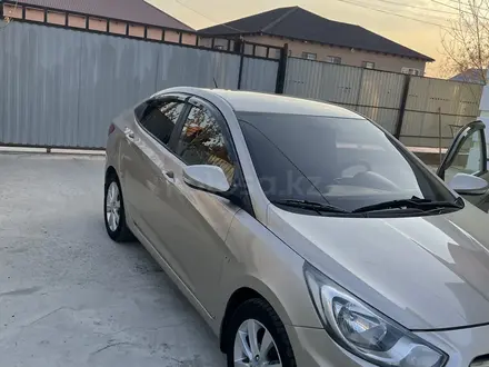 Hyundai Accent 2012 года за 4 300 000 тг. в Атырау – фото 4