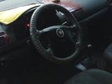 Volkswagen Sharan 2002 года за 3 300 000 тг. в Актобе – фото 3