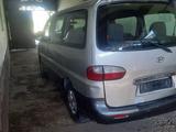 Hyundai Starex 2003 года за 2 200 000 тг. в Шымкент – фото 3