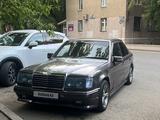 Mercedes-Benz E 230 1992 года за 1 750 000 тг. в Караганда – фото 5