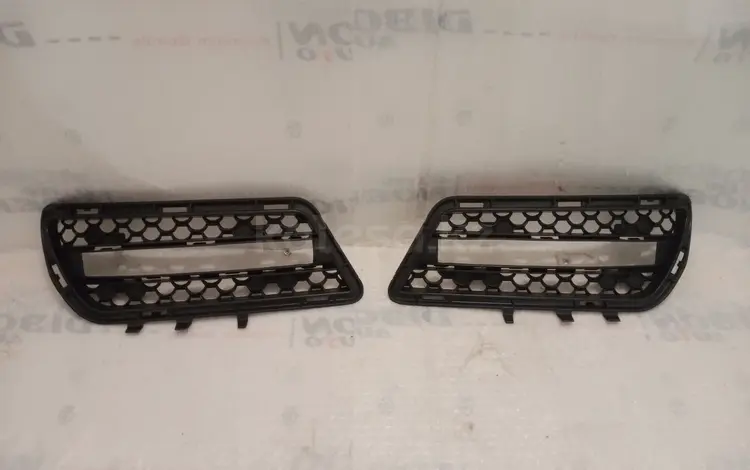 Решотка бампера Е класс 212 за 19 000 тг. в Алматы