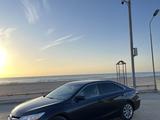 Toyota Camry 2016 года за 6 500 000 тг. в Актау