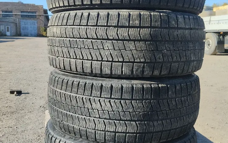 225-40-18 Bridgestone за 110 000 тг. в Караганда