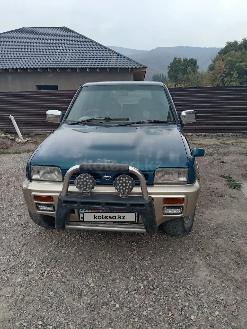 Nissan Mistral, 1996