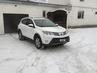 Toyota RAV4 2014 года за 7 300 000 тг. в Актобе