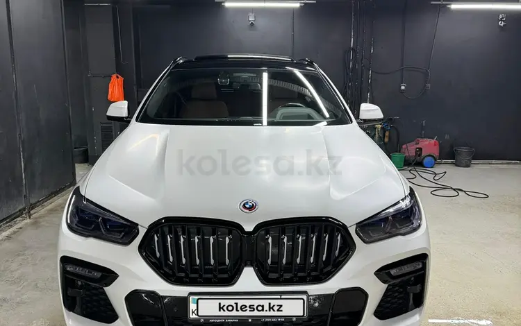 BMW X6 2021 года за 44 800 000 тг. в Алматы