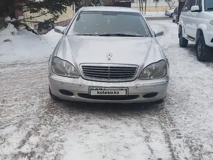 Mercedes-Benz S 320 2000 года за 3 650 000 тг. в Астана – фото 13