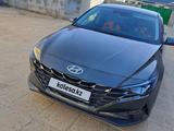 Hyundai Elantra 2023 годаfor11 800 000 тг. в Жанаозен – фото 3