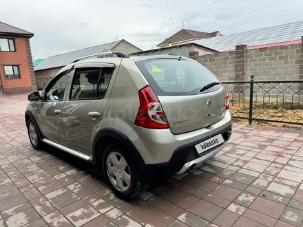 Renault Sandero Stepway 2014 года за 4 300 000 тг. в Актобе – фото 3