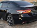 Toyota Camry 2018 года за 11 000 000 тг. в Актау – фото 8