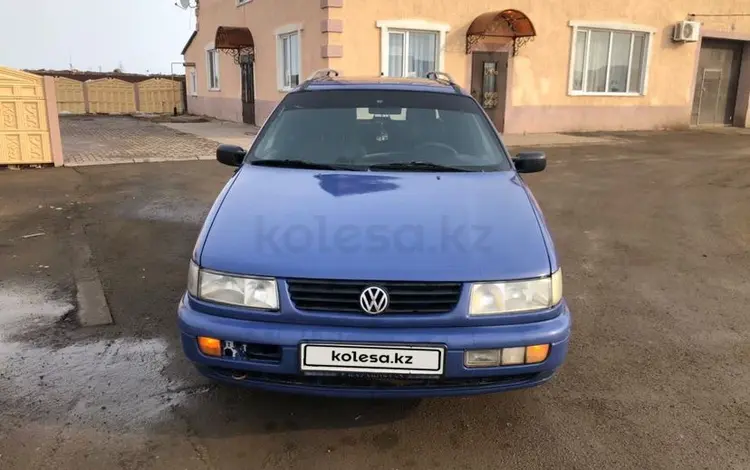 Volkswagen Passat 1994 года за 1 600 000 тг. в Уральск
