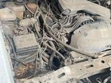 Lincoln Town Car 2002 годаүшін800 000 тг. в Караганда – фото 3