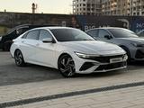Hyundai Elantra 2023 года за 9 500 000 тг. в Астана