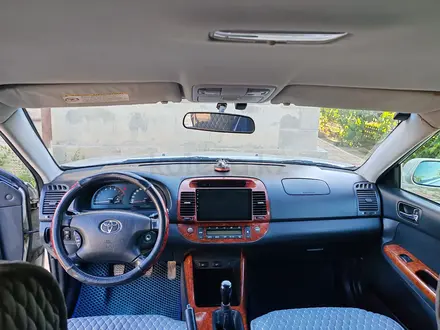 Toyota Camry 2003 года за 4 000 000 тг. в Атырау – фото 6