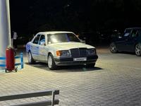 Mercedes-Benz E 230 1992 годаүшін2 500 000 тг. в Шымкент