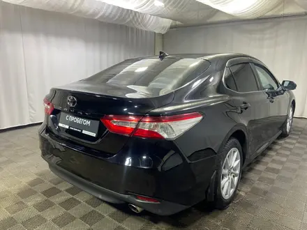 Toyota Camry Elegance 2021 года за 11 600 000 тг. в Алматы – фото 18