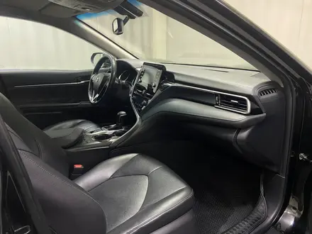 Toyota Camry Elegance 2021 года за 11 600 000 тг. в Алматы – фото 6