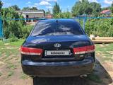 Hyundai Sonata 2005 годаүшін2 800 000 тг. в Алга – фото 3