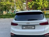 Hyundai Santa Fe 2019 года за 13 400 000 тг. в Шымкент – фото 2