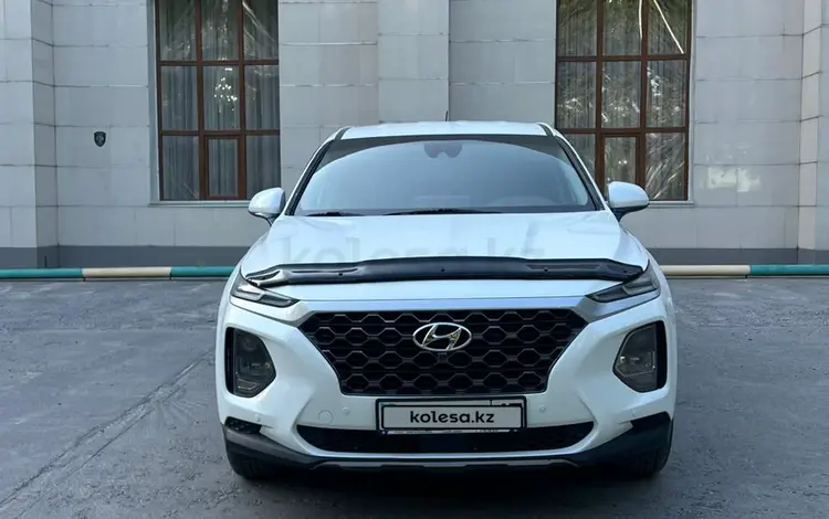 Hyundai Santa Fe 2019 года за 13 400 000 тг. в Шымкент