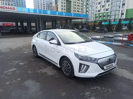 Hyundai Ioniq 2019 годаүшін9 700 000 тг. в Астана – фото 2