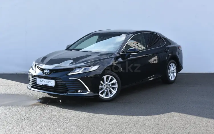Toyota Camry 2023 года за 14 699 990 тг. в Атырау