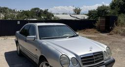 Mercedes-Benz E 200 1996 годаүшін1 700 000 тг. в Алматы – фото 2