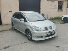 Toyota Ipsum, 2002