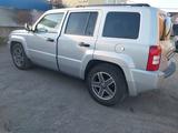 Jeep Patriot 2008 года за 5 000 000 тг. в Караганда – фото 2
