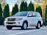 Toyota Land Cruiser 2013 годаүшін22 880 000 тг. в Тараз