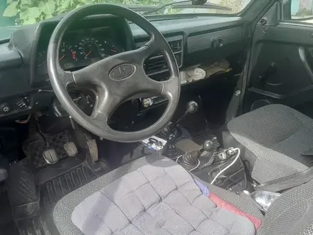 ВАЗ (Lada) Lada 2121 2015 года за 3 000 000 тг. в Актобе – фото 2