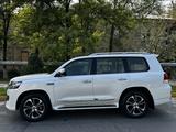 Toyota Land Cruiser 2021 годаүшін45 000 000 тг. в Астана – фото 3