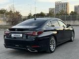 Lexus ES 350 2020 года за 25 000 000 тг. в Шымкент – фото 3