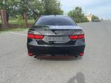 Toyota Camry 2015 года за 12 400 000 тг. в Алматы – фото 4