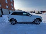 Volkswagen Touareg 2012 годаүшін13 500 000 тг. в Костанай – фото 4