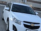 Chevrolet Cruze 2014 года за 3 600 000 тг. в Караганда – фото 2