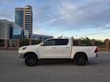 Toyota Hilux 2022 годаүшін16 500 000 тг. в Актау