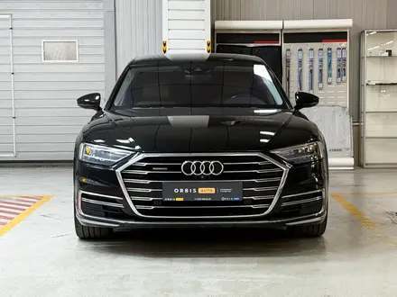 Audi A8 2019 года за 18 500 000 тг. в Алматы – фото 2