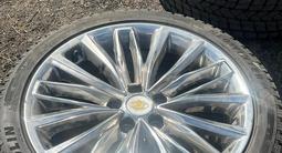 R19 комплект диски оригинал (Корея) с зимной + летней резиной за 210 000 тг. в Павлодар – фото 2